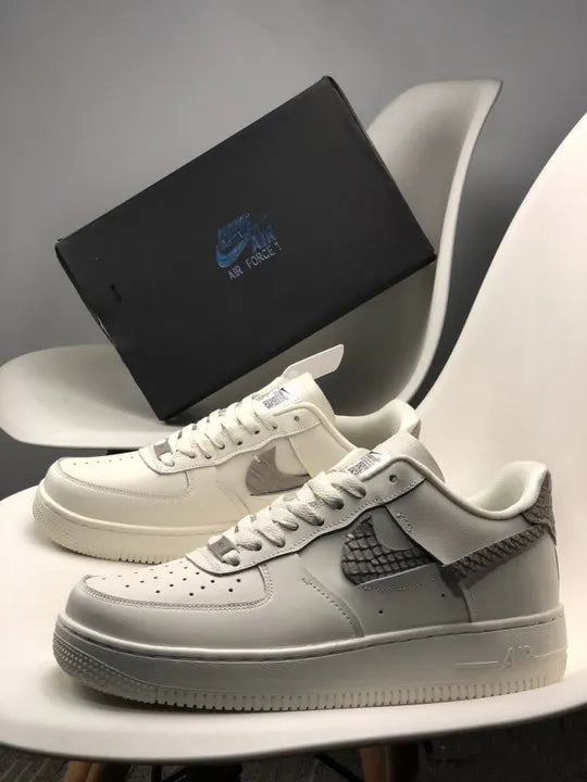 Nike Air Force 1 Cream Python - Hình 4