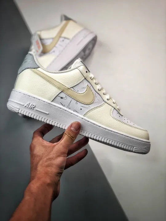 Nike Cream Custom Sneaker - Hình 2