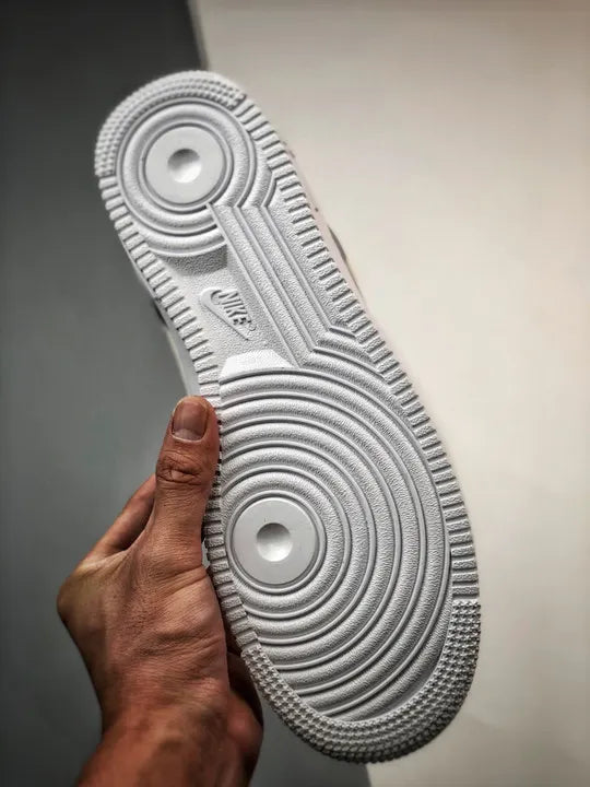 Nike Cream Custom Sneaker - Hình 3