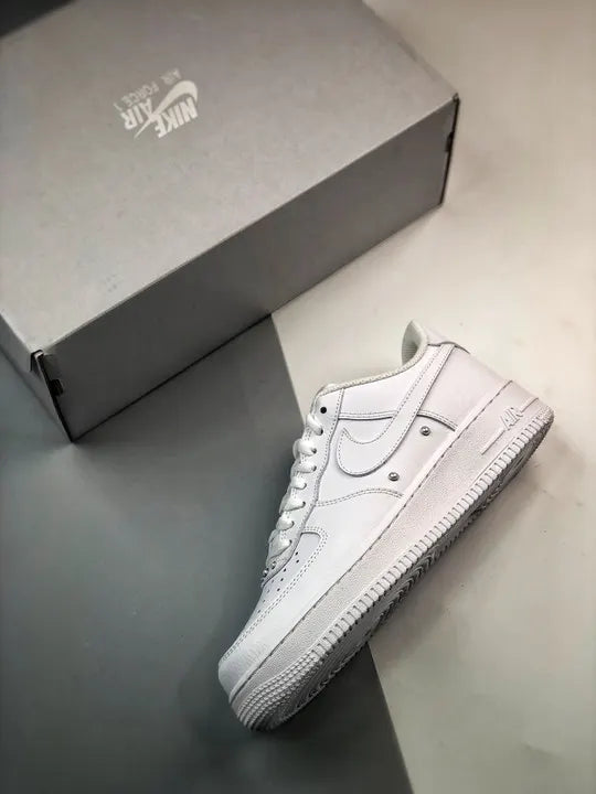 Nike Air Force 1 Studded - Hình 3