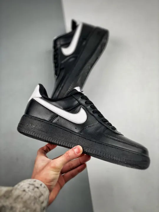 Nike Air Force 1 Black/Silver - Hình 2
