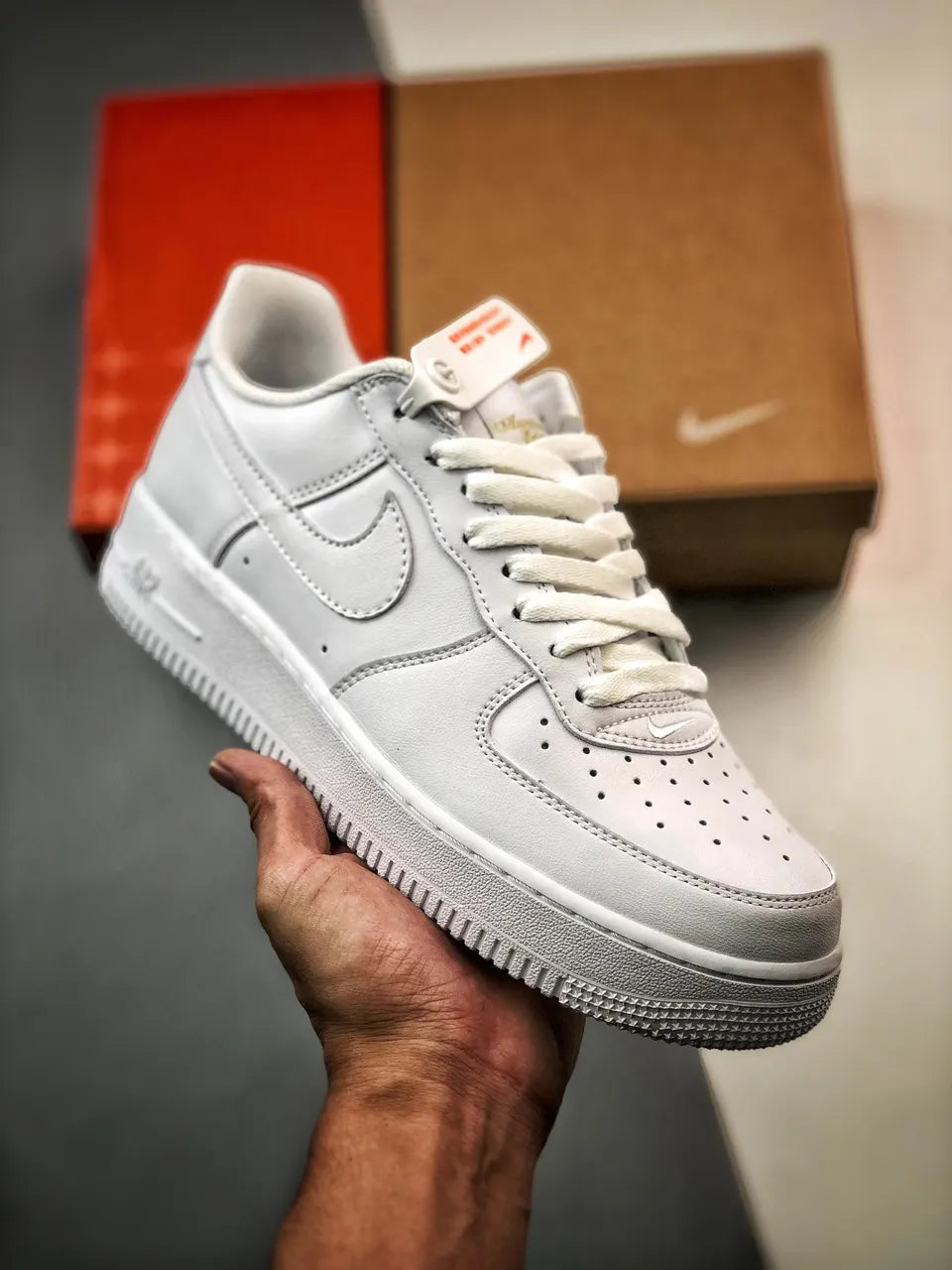 Nike Air Force 1 '07 crisp