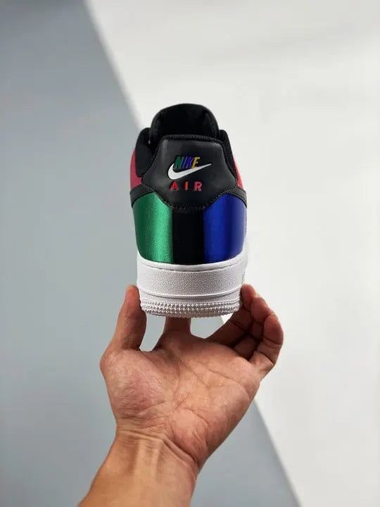 white Nike Air Force 1 LV8 - Hình 8