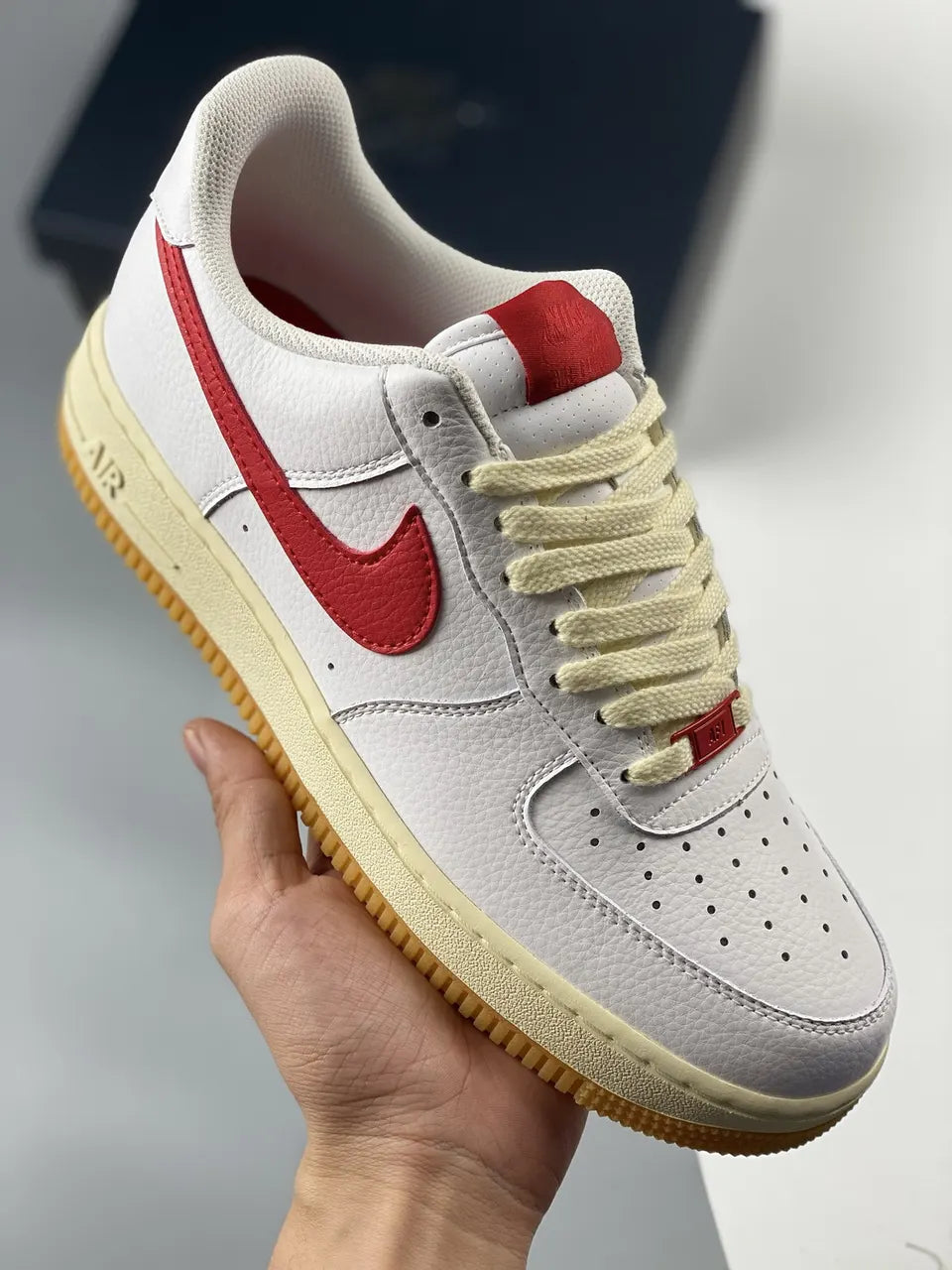Nike AF1 Red Vintage