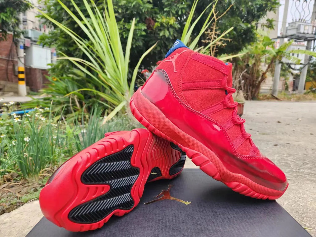 Air Jordan 11 Retro Red Velvet - Hình 3