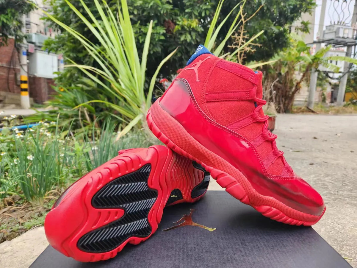 Air Jordan 11 Retro Red Velvet - Hình 3