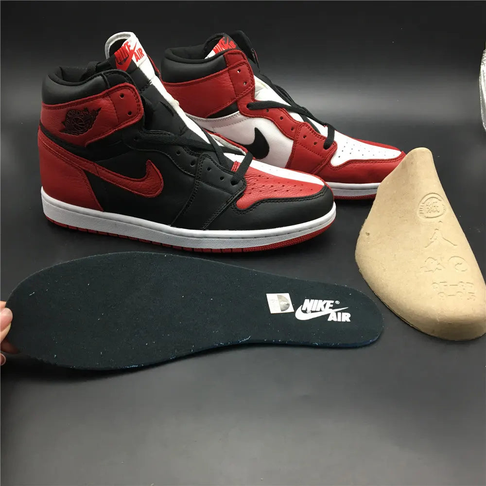 Air Jordan 1 Retro High OG Bred - Hình 6