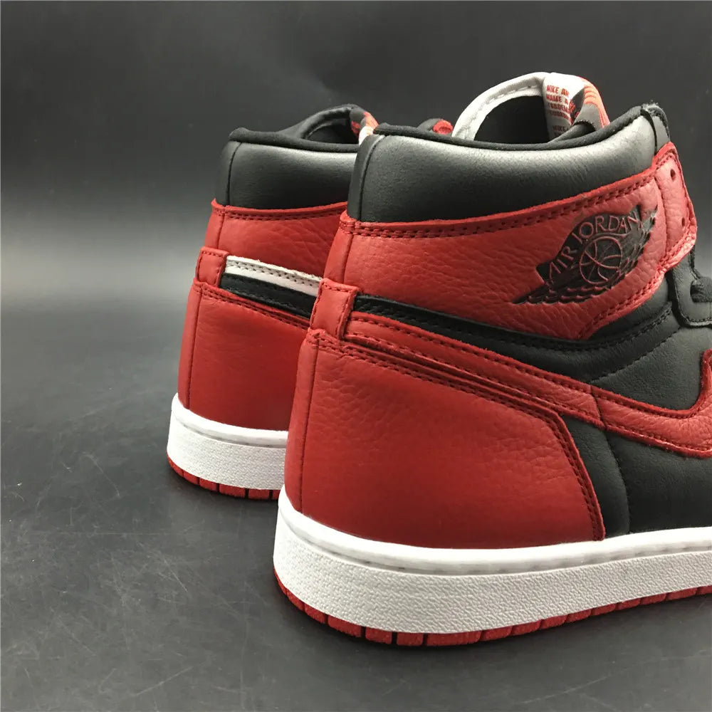 Air Jordan 1 Retro High OG Bred - Hình 10