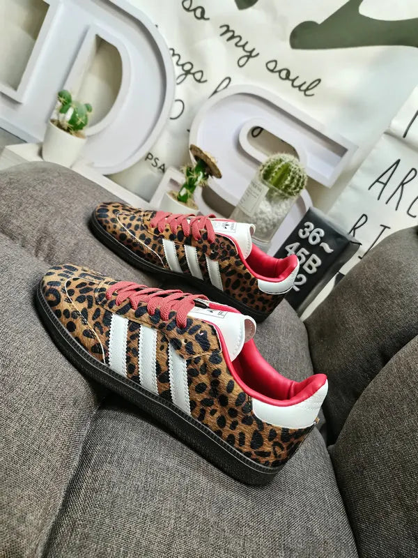 red Adidas Samba Leopard Print - Hình 5