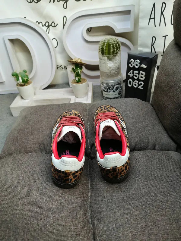 red Adidas Samba Leopard Print - Hình 4