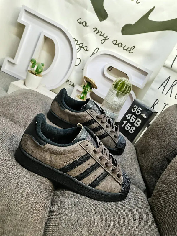 Adidas Superstar Taupe Black - Hình 3