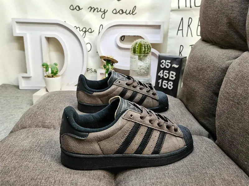 Adidas Superstar Taupe Black