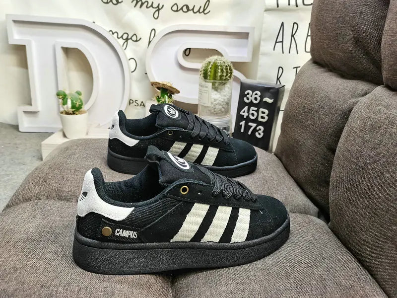 skateboarding Adidas Campus 00s Black White