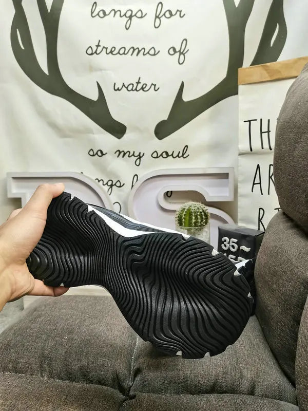 Adidas Ozweego Black White - Hình 8