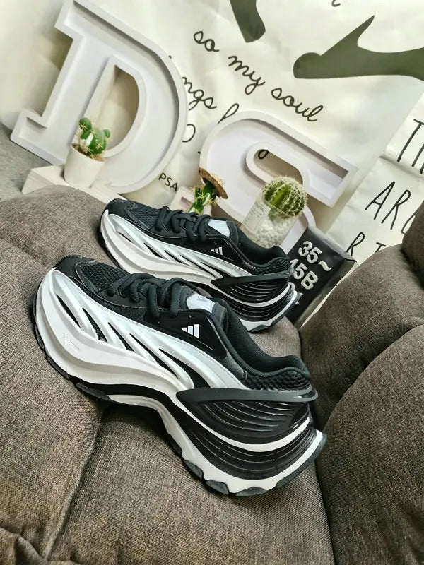 Adidas Ozweego Black White - Hình 5