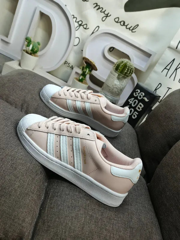 limited Adidas Superstar Dumbo - Hình 31