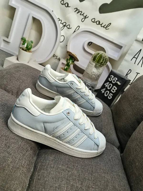 limited Adidas Superstar Dumbo - Hình 64