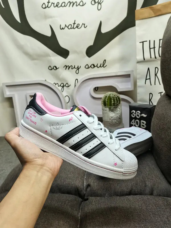 limited Adidas Superstar Dumbo - Hình 42