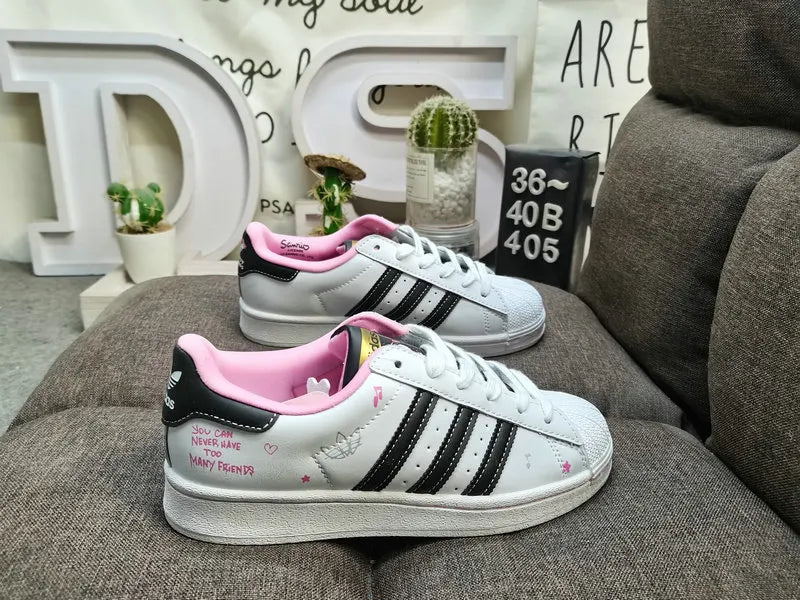 limited Adidas Superstar Dumbo - Hình 36