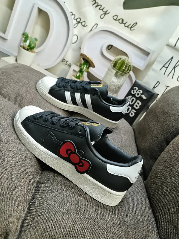limited Adidas Superstar Dumbo - Hình 92