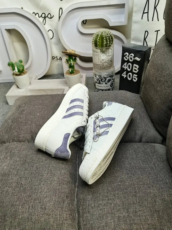 limited Adidas Superstar Dumbo - Hình 111