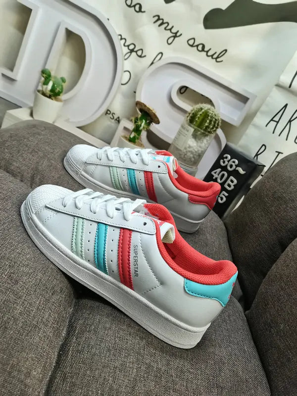 limited Adidas Superstar Dumbo - Hình 22