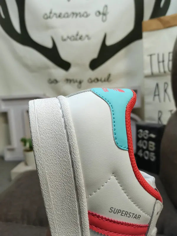 limited Adidas Superstar Dumbo - Hình 26