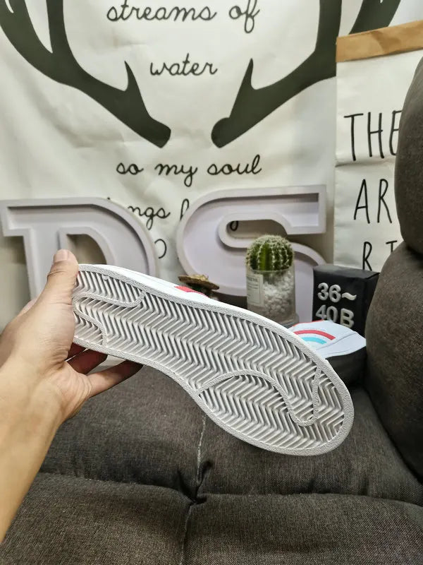 limited Adidas Superstar Dumbo - Hình 25