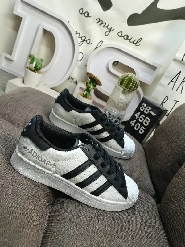 trim Adidas Superstar White Blue - Hình 54