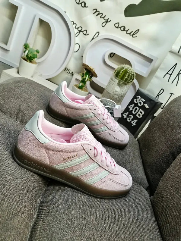 Adidas Gazelle Pink Suede Silver Stripes - Hình 3