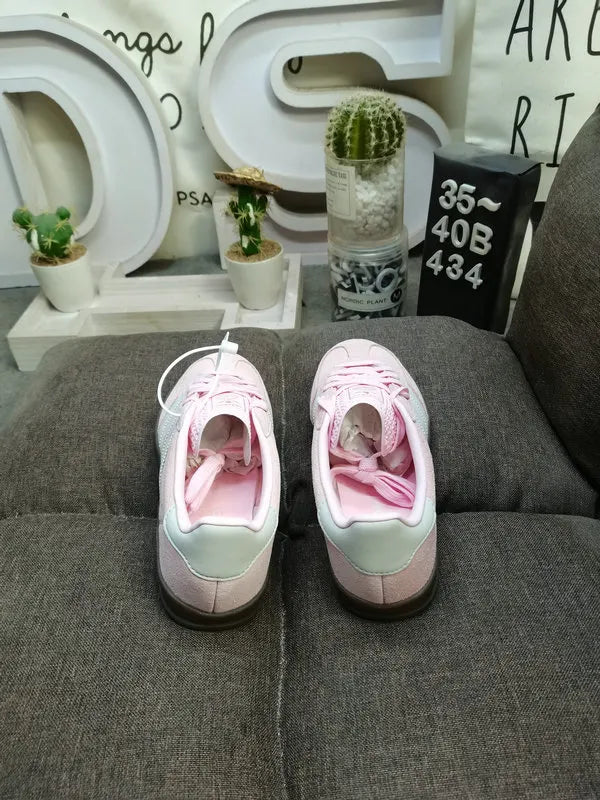 Adidas Gazelle Pink Suede Silver Stripes - Hình 4