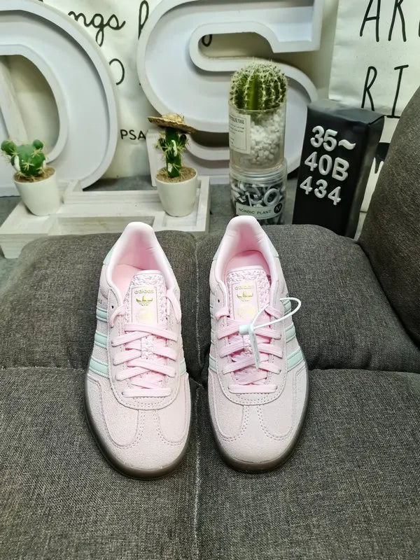 Adidas Gazelle Pink Suede Silver Stripes - Hình 2