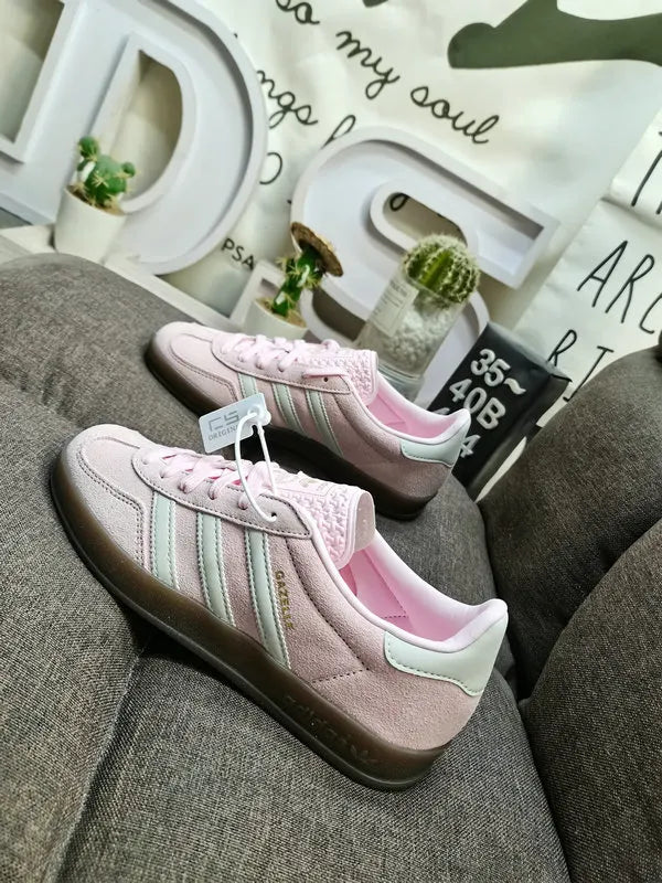 Adidas Gazelle Pink Suede Silver Stripes - Hình 5