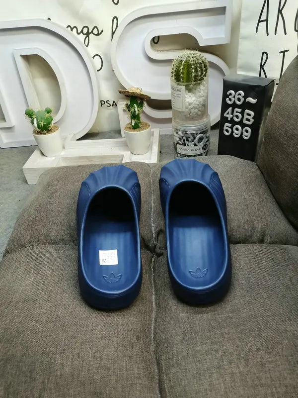 futuristic Adidas Adifom Q Blue - Hình 4
