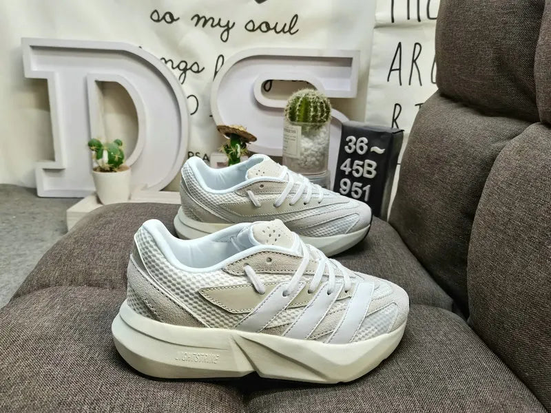 retro Adidas Ozmillen Off White