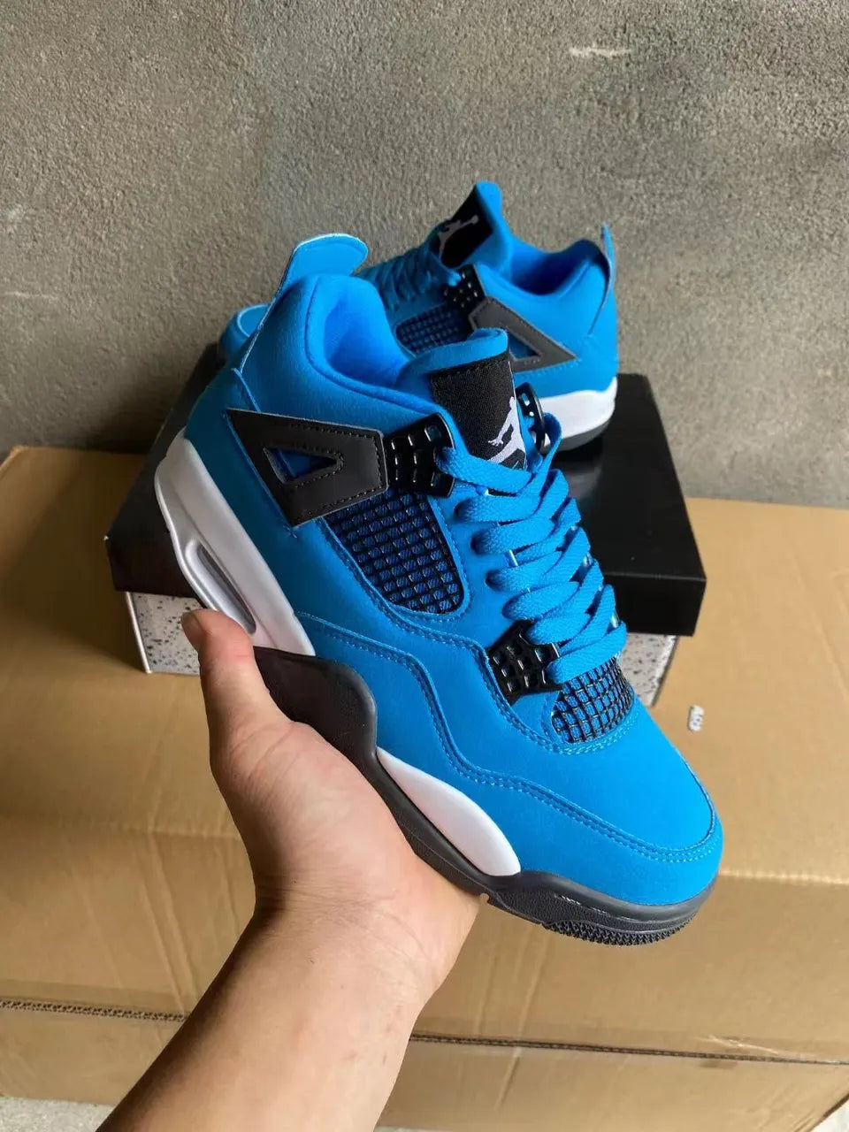Air Jordan 4 Retro Azure - Hình 3