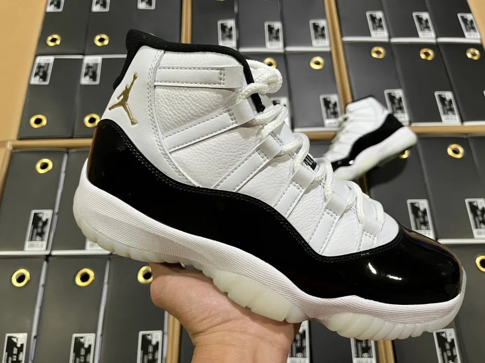black Air Jordan 11 Retro Concord - Hình 6