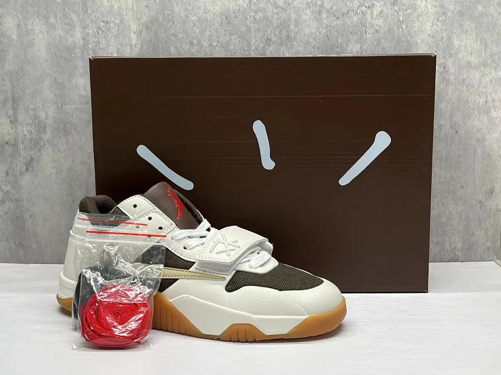 Travis Scott Jordan Trainer Brown/White