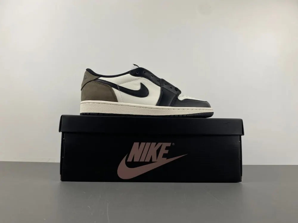 premium Air Jordan 1 Low Black Olive - Hình 7