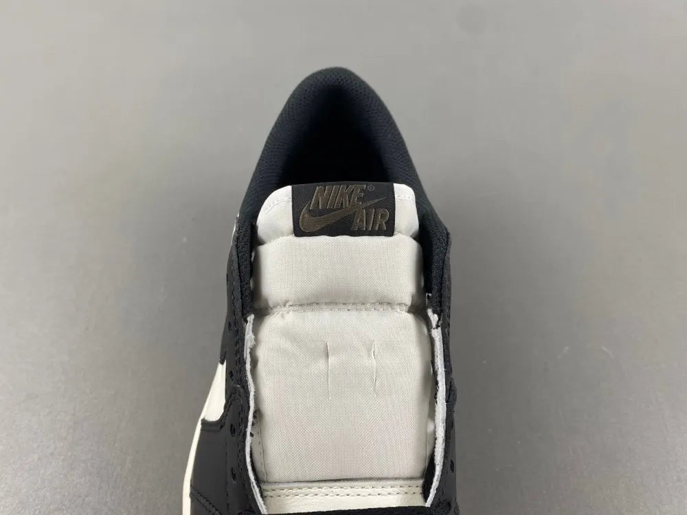 premium Air Jordan 1 Low Black Olive - Hình 3
