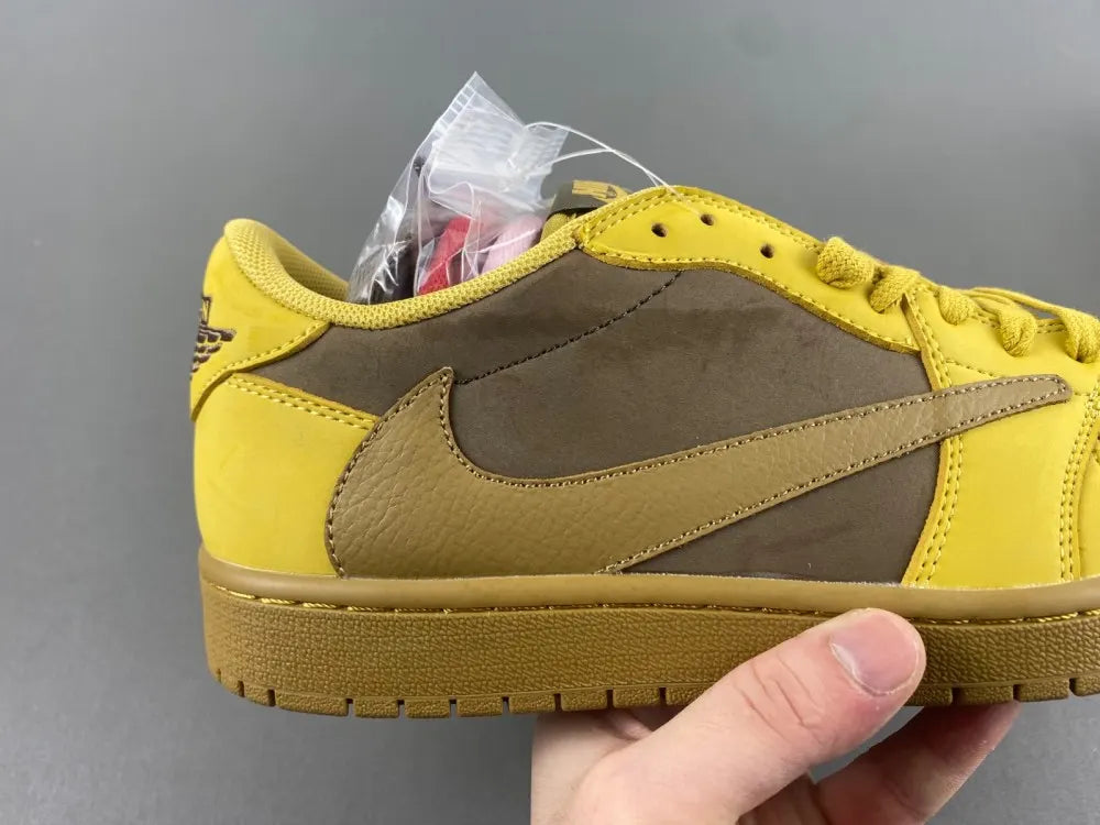 Travis Scott Olive Yellow - Hình 11