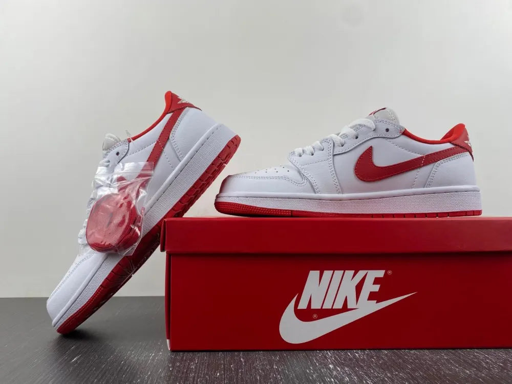 Air Jordan 1 Low White/Red - Hình 13